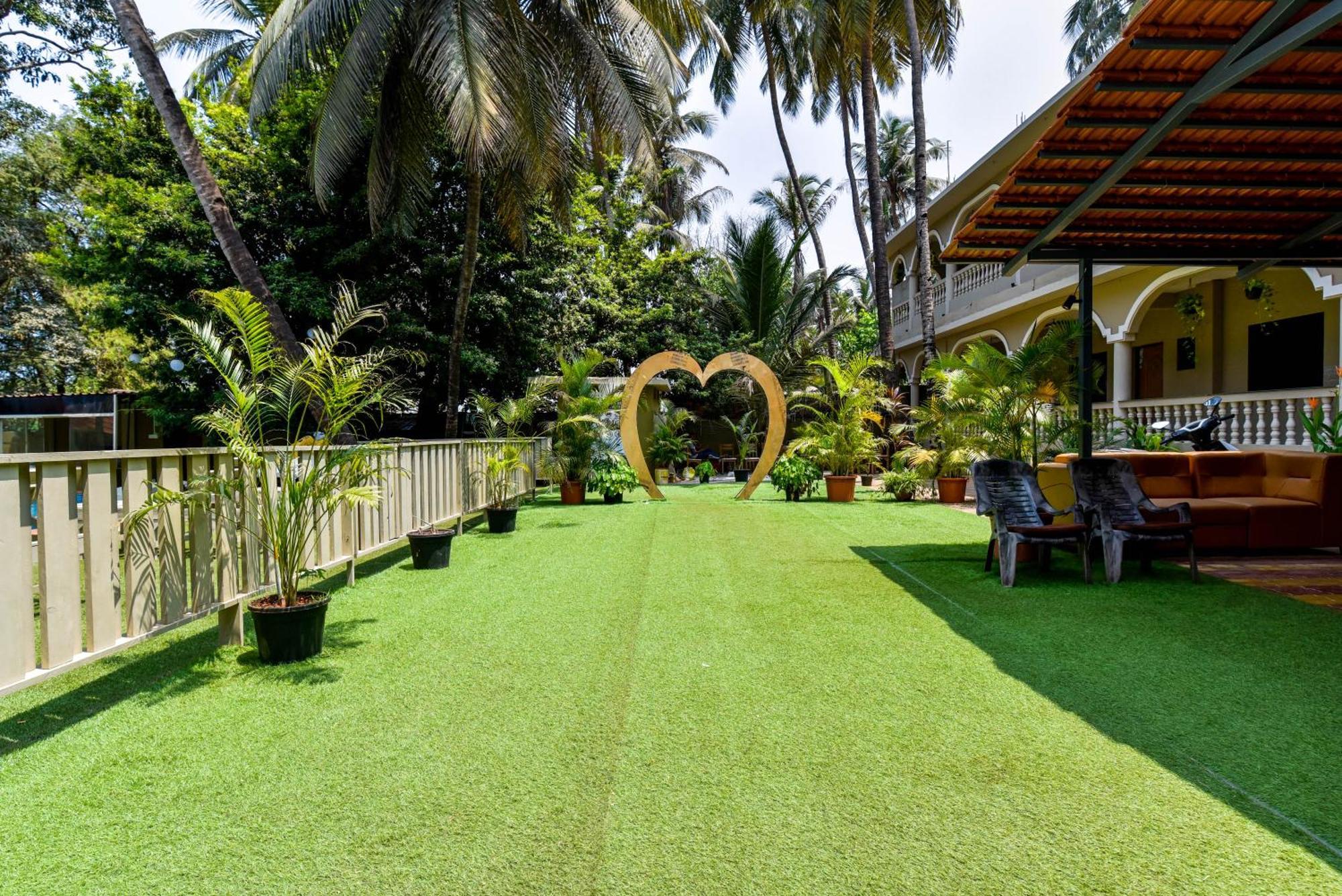 Rosa Bella Resort-Tbv 卡兰古特 外观 照片